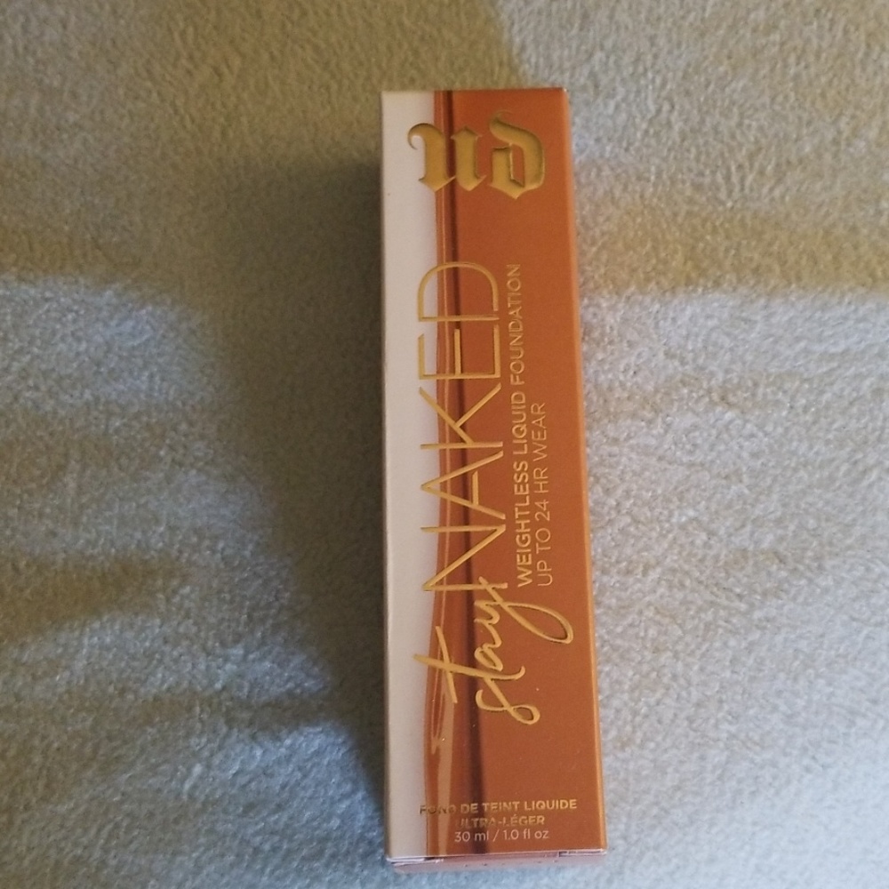 Urban Decay Stay Naked Foundation